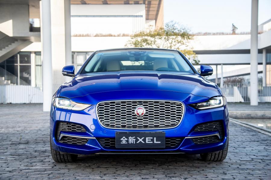  Jaguar XE L P200 S 2019 года  (CN) (фото 20 из 32)